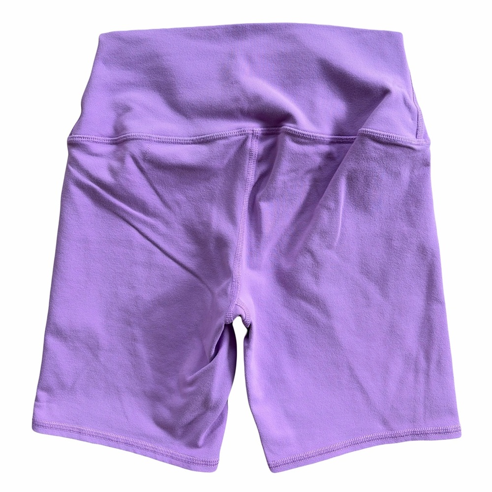 ALO Yoga Bike Shorts - Picture 3 of 4